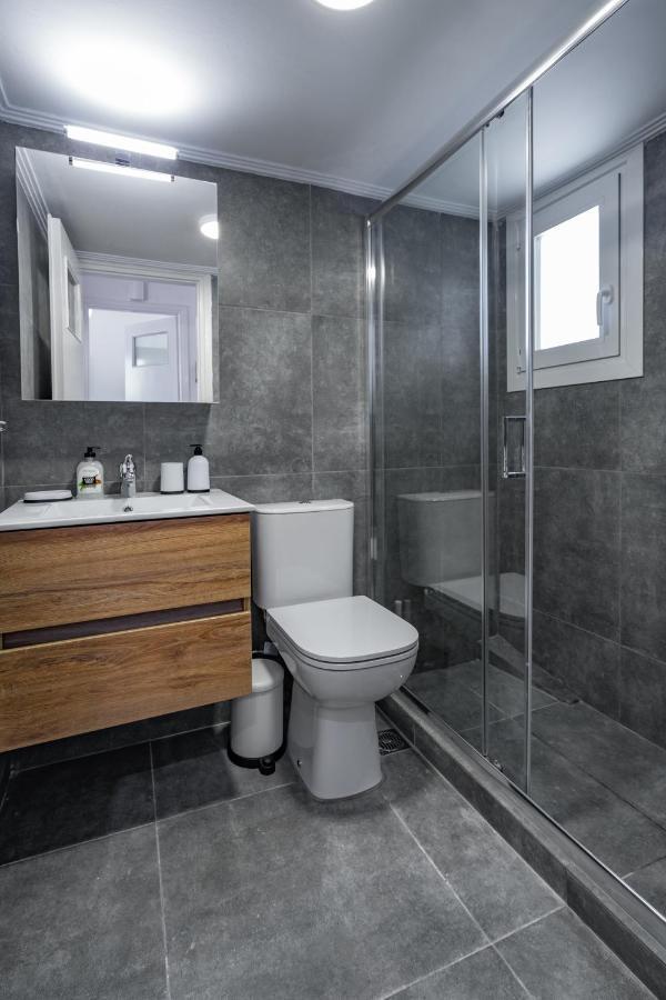 Апартаменти Newly Renovated 2Br Apt! Афіни Екстер'єр фото